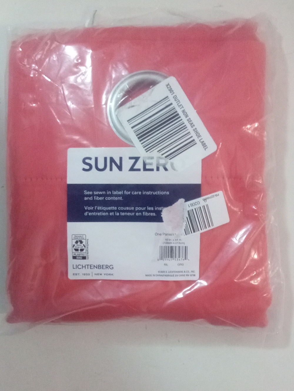 Sun Zero Grommet Blackout Curtain Panel 84" NWT $45 Riley Red